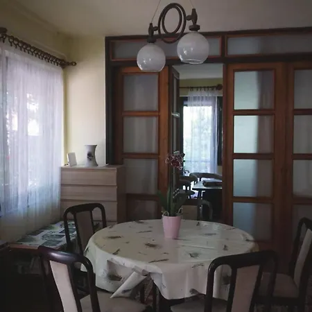 Zöldellő