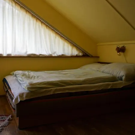 Zoeldello Apartmanhaz *