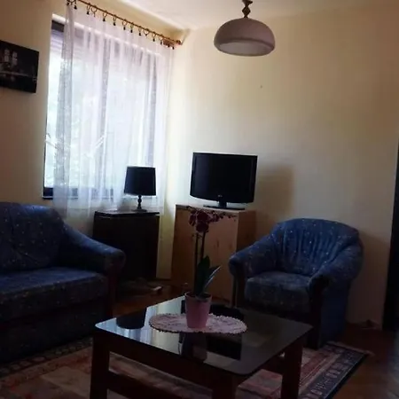 Appartement Zoeldello Apartmanhaz *