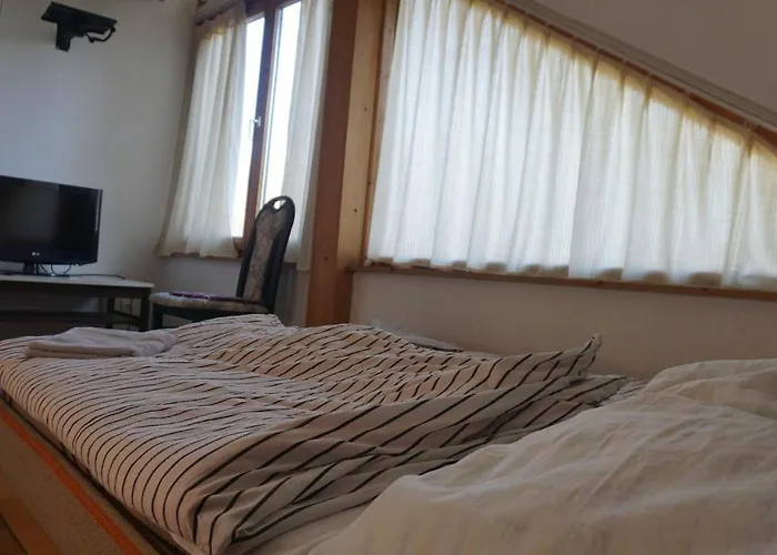 Zoeldello Apartmanhaz 아파트