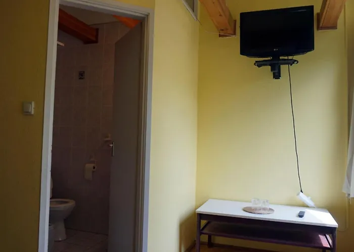 Zoeldello Apartmanhaz 아파트